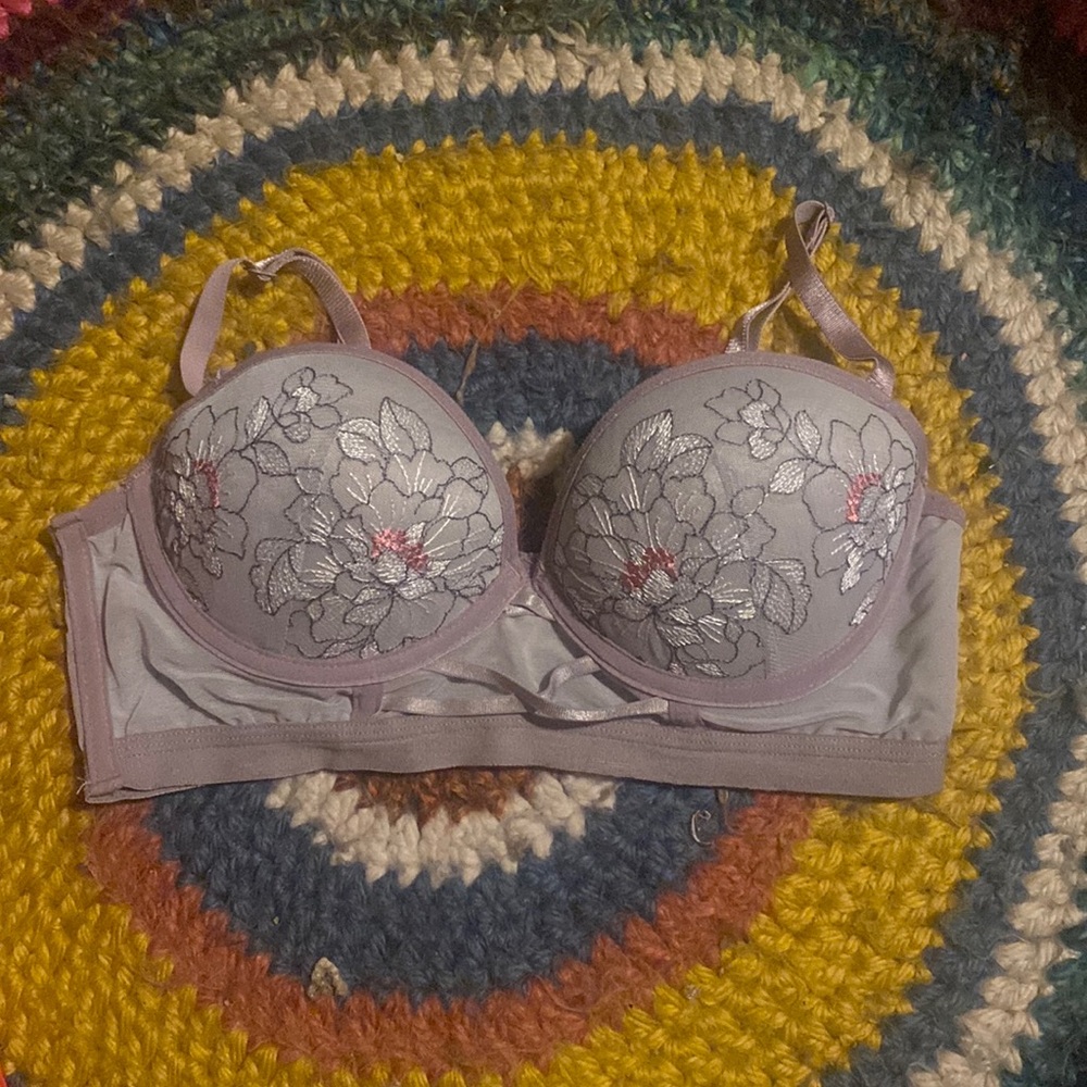 Purple floral bra size 34B